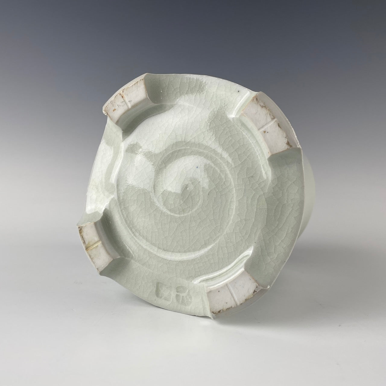 John Reeve lidded jar