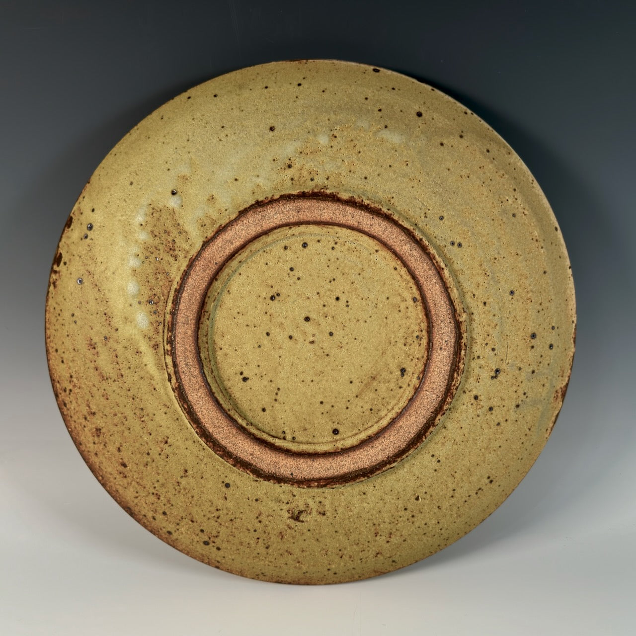Guillermo Cuellar platter