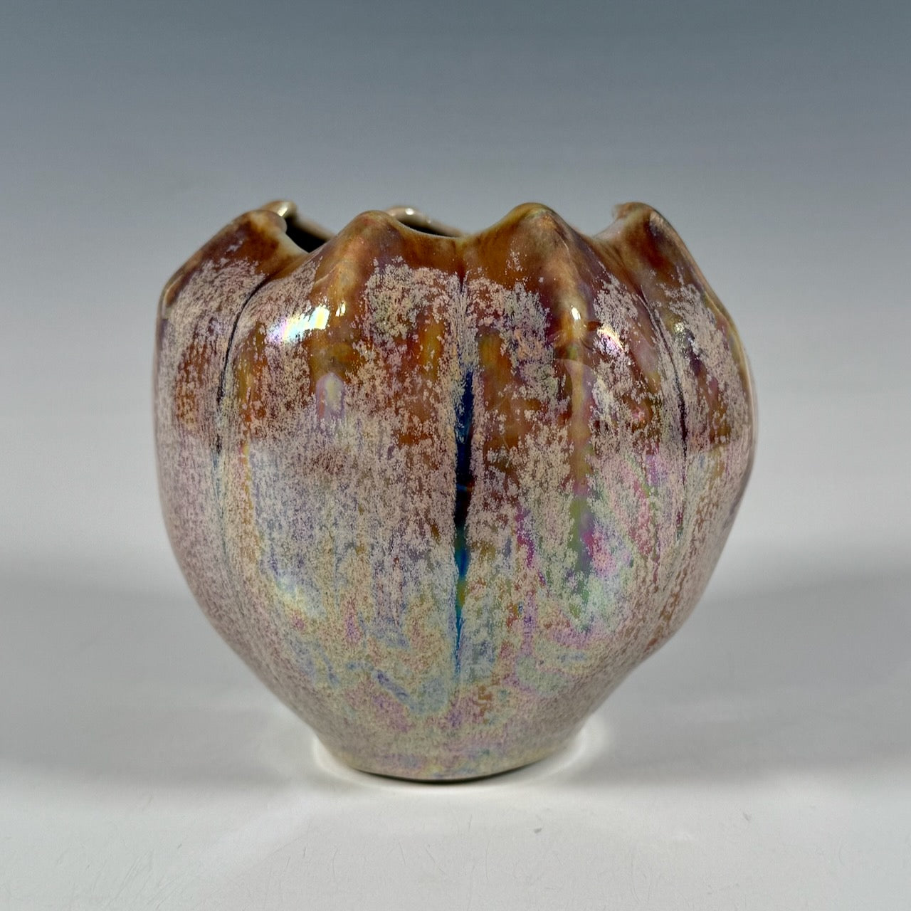 James 'Jim' McKinnell vase