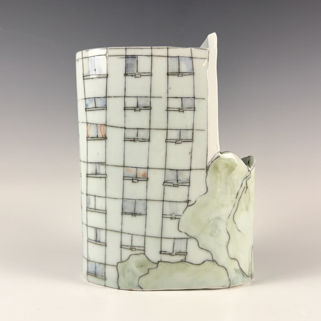Autumn Higgins sculptural vase
