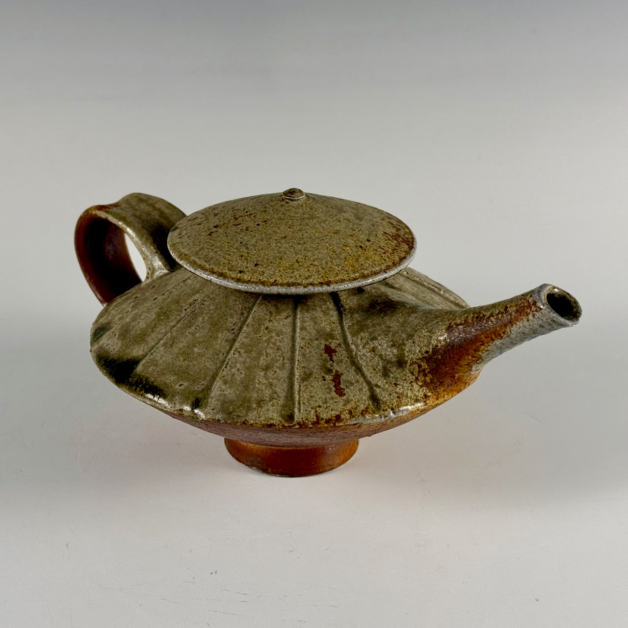 Leila Denecke teapot