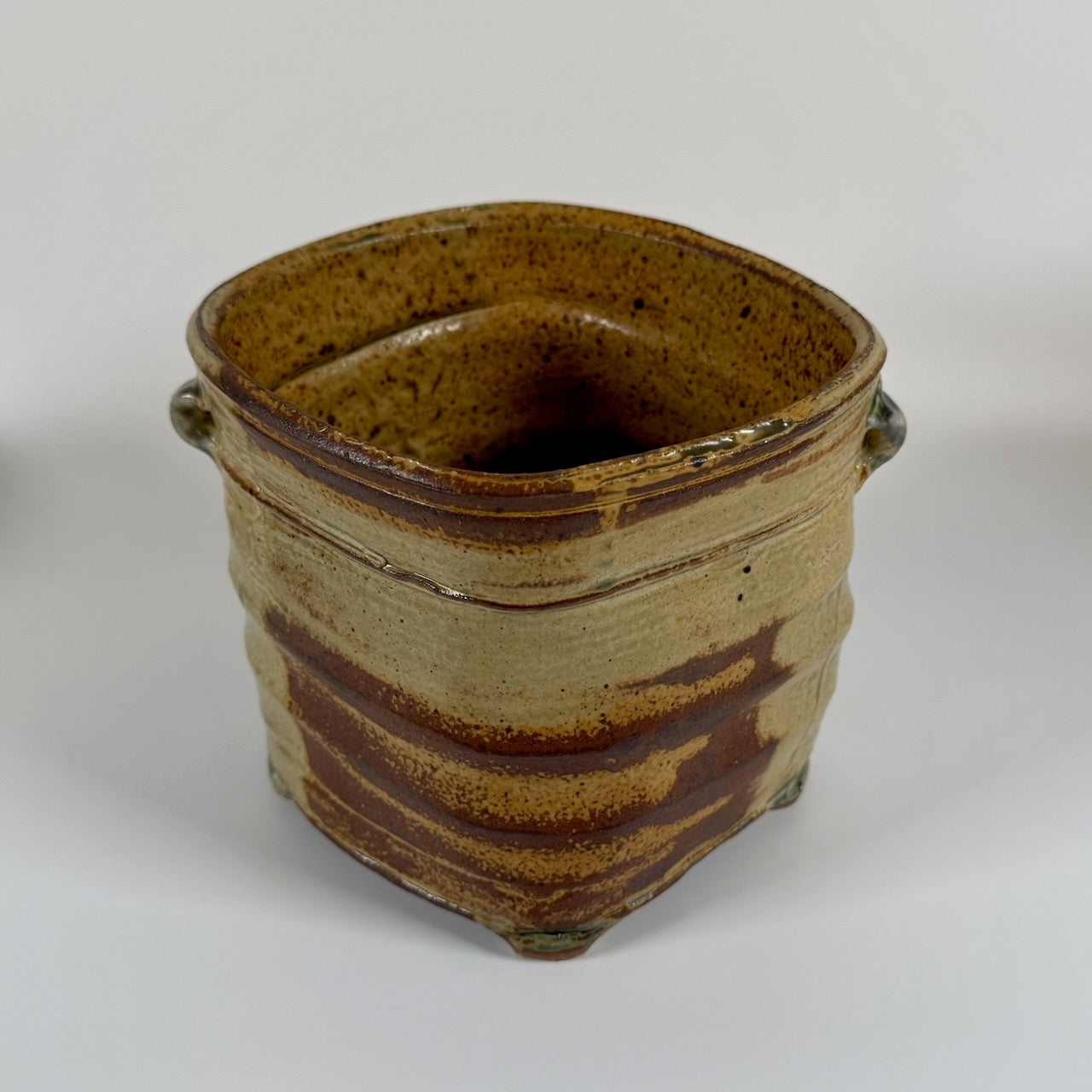 Robert Briscoe canister/jar