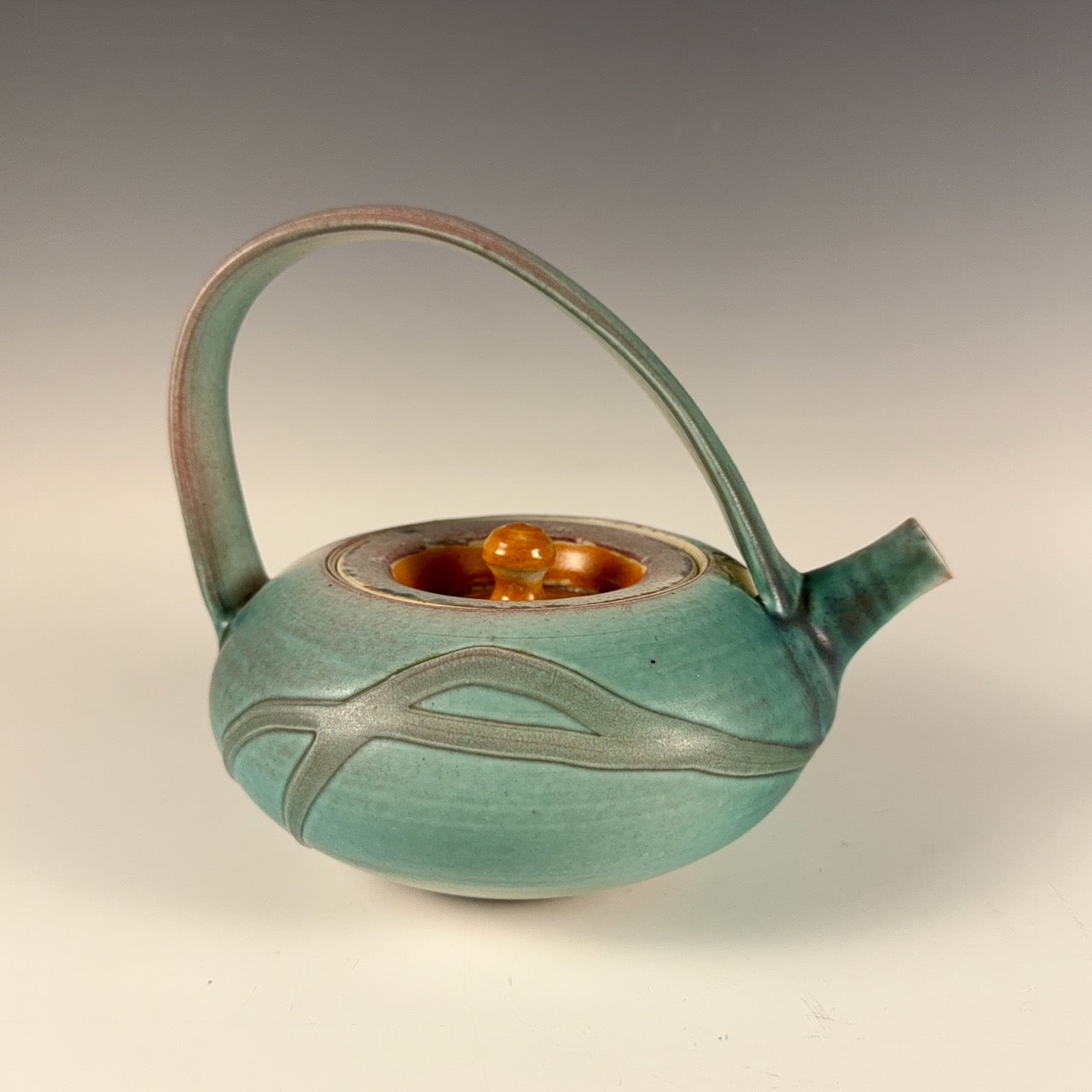 Maureen Brockway teapot