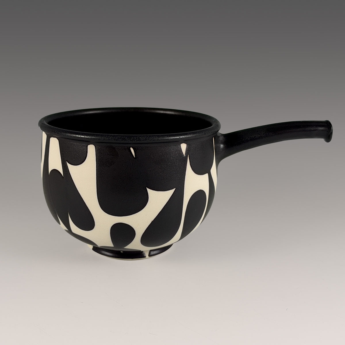 Sam Scott serving bowl