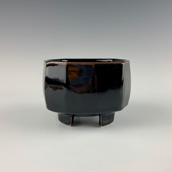 Jeff Oestreich footed vase or planter