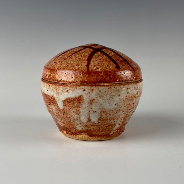Warren MacKenzie lidded box, 3 of 4