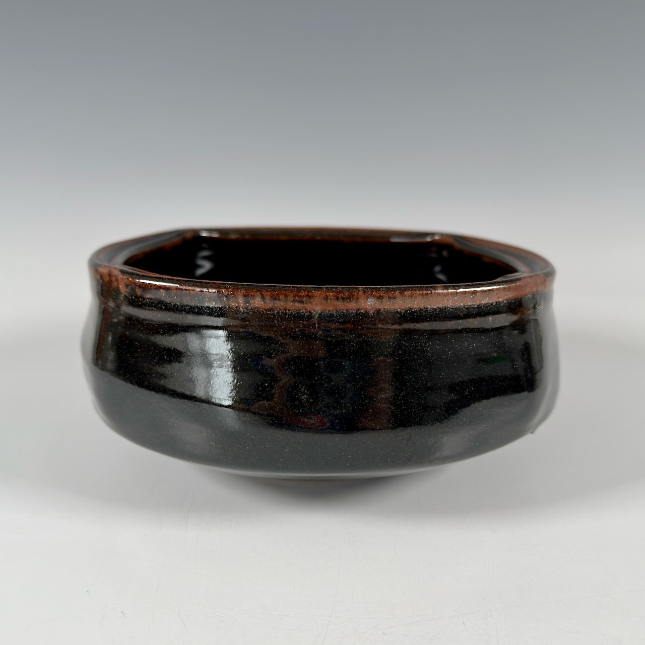 Warren MacKenzie split rim serving bowl