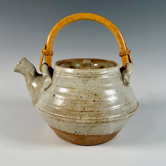 Warren MacKenzie teapot