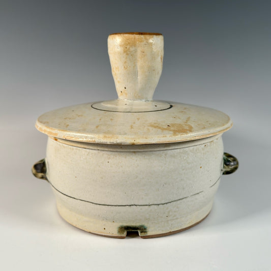 Robert Briscoe lidded casserole