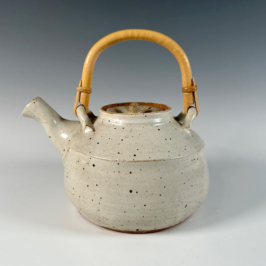 Warren MacKenzie teapot