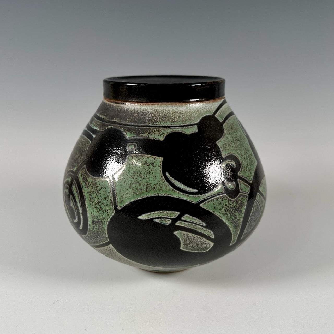 Susan Dewsnap lidded jar