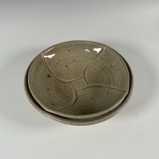 Warren MacKenzie split rim bowl