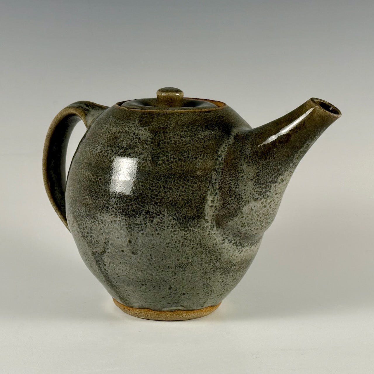 Alix & Warren MacKenzie teapot, c1950s