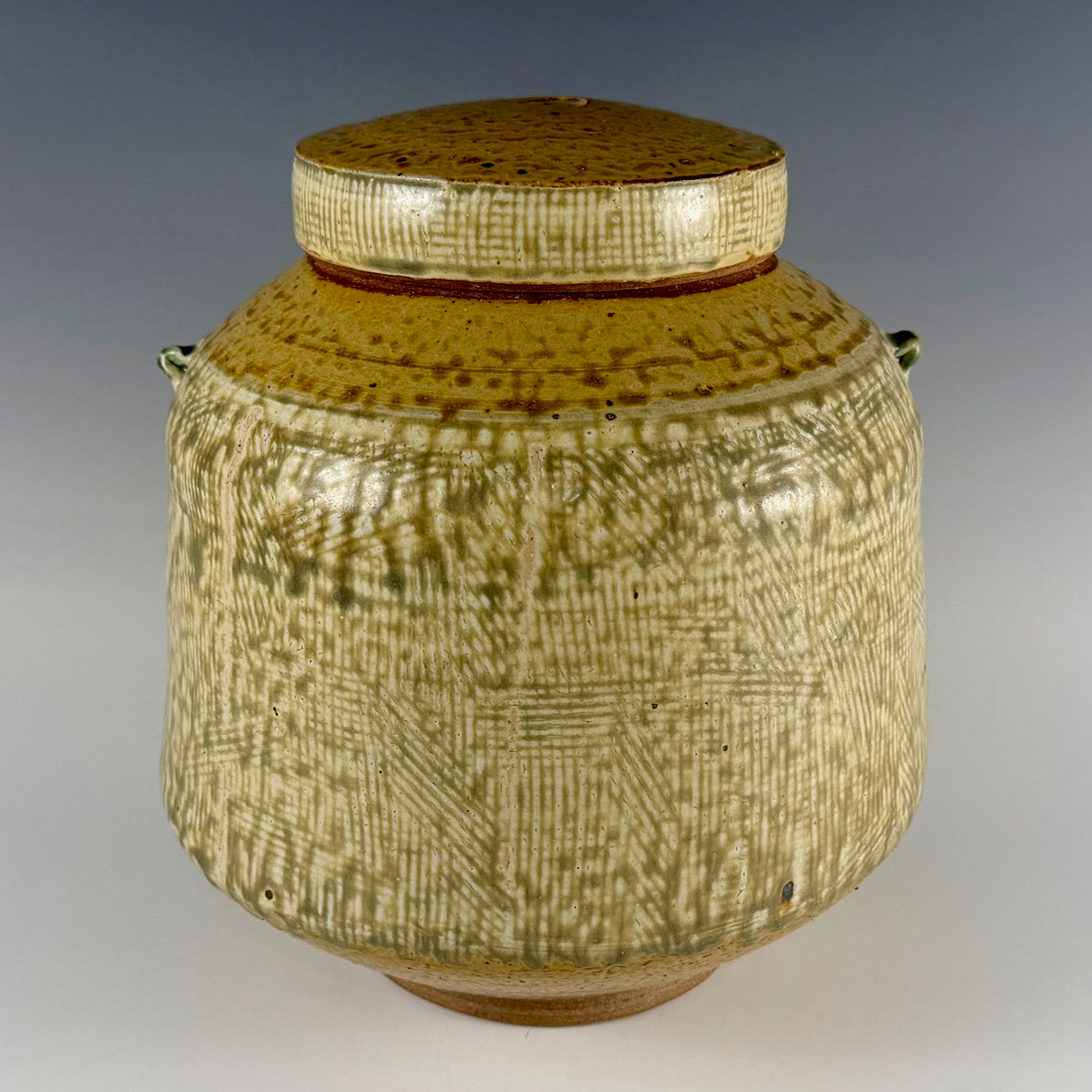 Robert Briscoe large jar