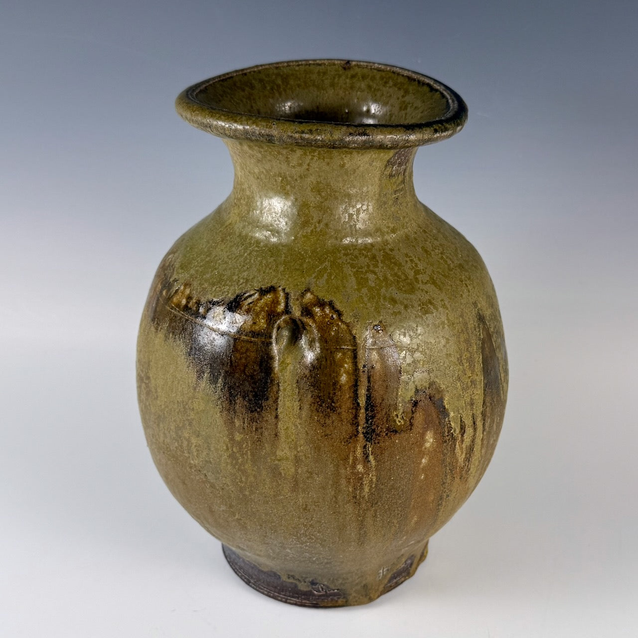Doug Johnson large vase