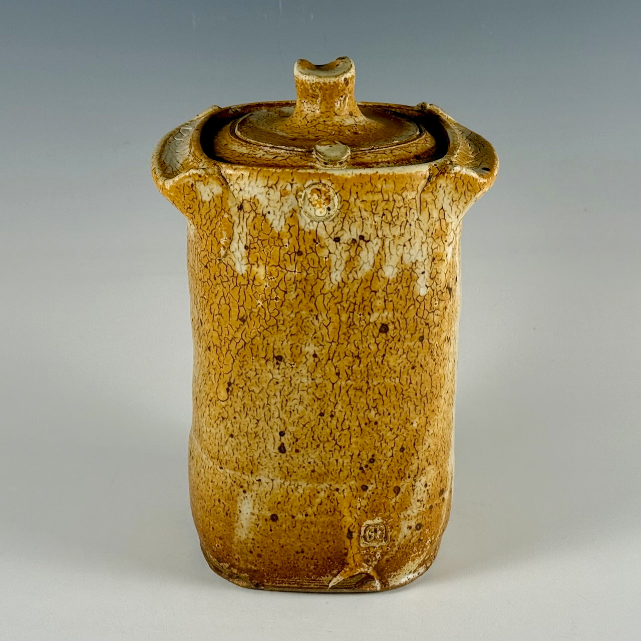 Guillermo Cuellar lidded canister