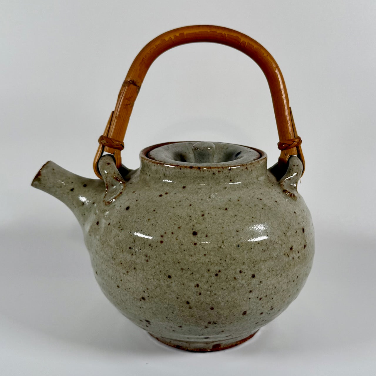 Warren MacKenzie early teapot