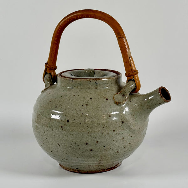 Warren MacKenzie early teapot