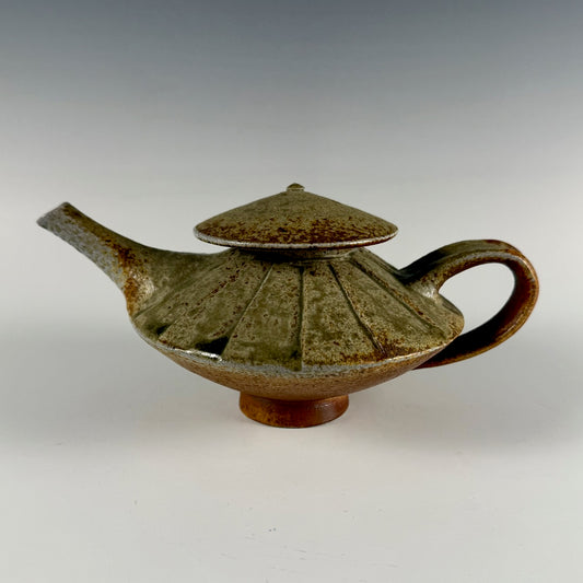 Leila Denecke teapot
