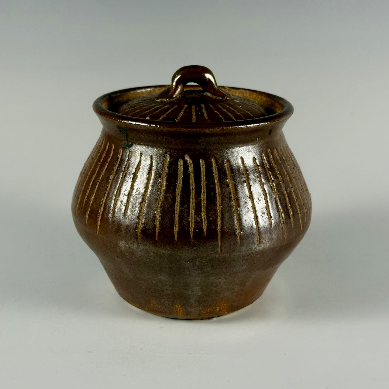 Willem Gebben lidded jar