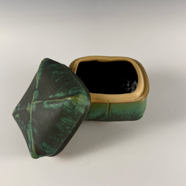 Joe Singewald lidded box