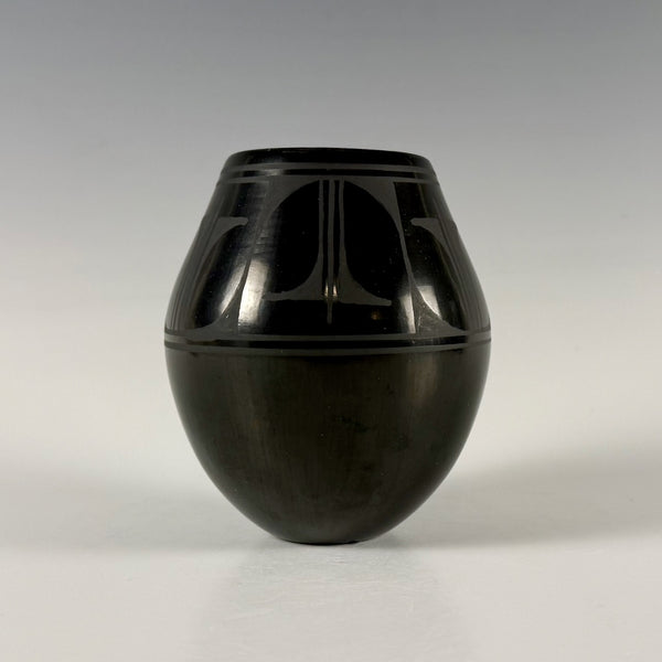Kurt Wild blackware vase
