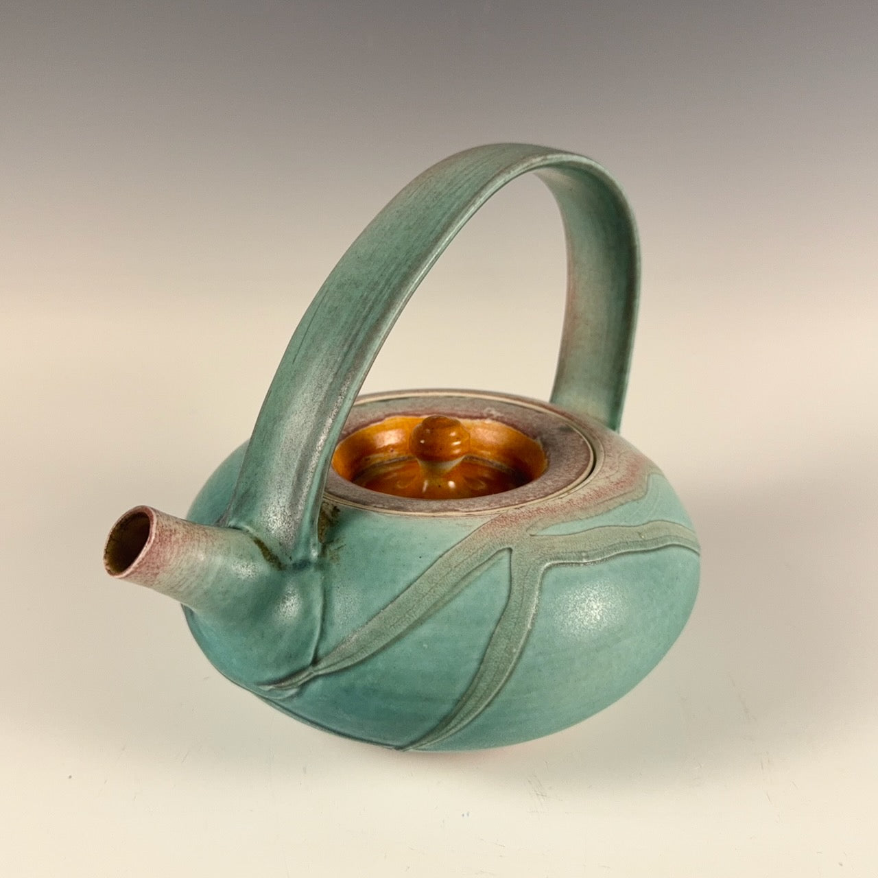 Maureen Brockway teapot