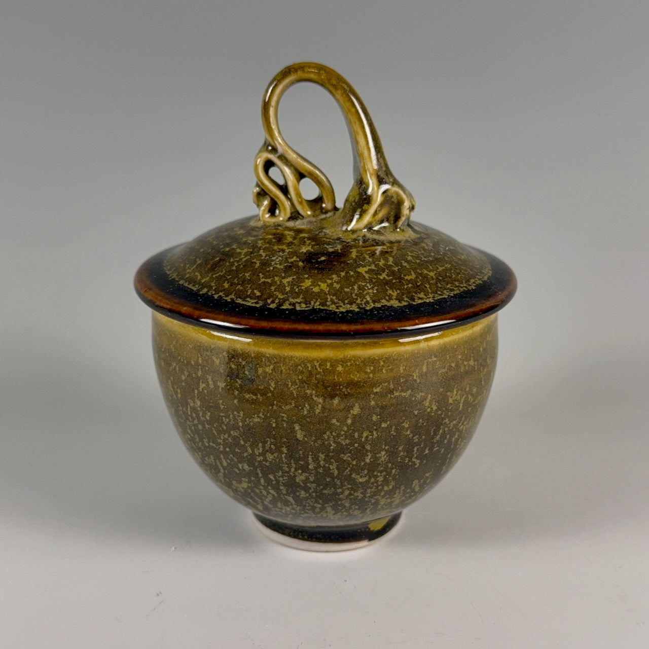 Jim Darrow covered bowl