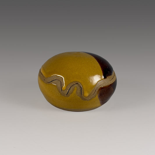 Clare Jurczak Rodman honey pot