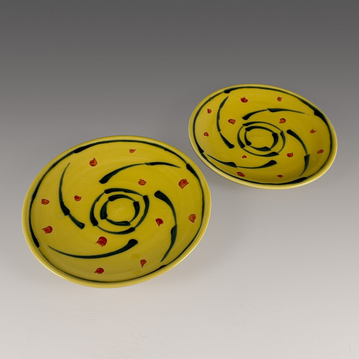 Sarah Jaeger plates, set of 2