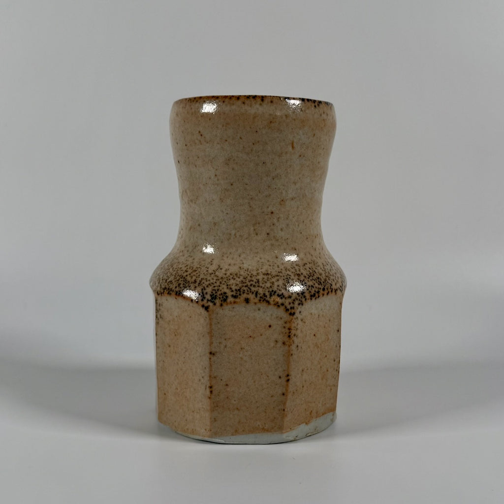Taeko Tanaka flower vase