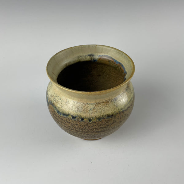 Peter Leach small jar/vase